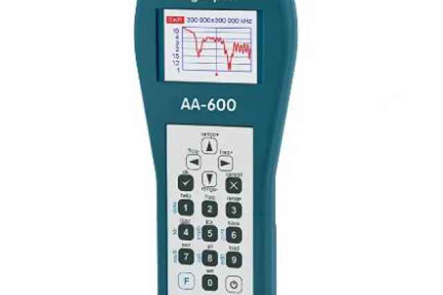 آناليزر حرفه اي آنتن RigExpert AA-600