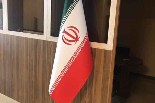 پرچم تشريفات-روميزي-اهتزاز ايران و كشورها