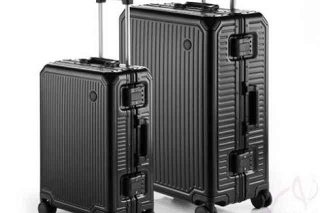 چمدان اكولاك مدل ” شوگان پلاس “ وليز استور