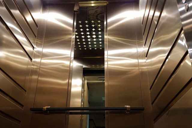 صفر تا صد آسانسور شركت اوج پيما بختگان شيراز