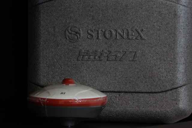 گيرنده مولتي فركانس Stonex مدل S1