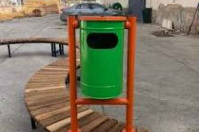 توليد كننده سطل زباله فلزي