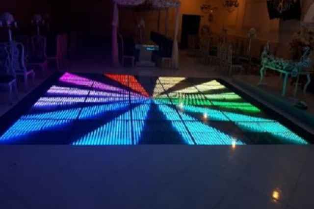جشنواره فروش ويژه عيدانه استيج رقص در آذين نور