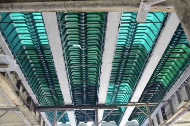 قالب پلاستيكي سقفي يا لايت فرم بهترين جايگزين يونوليت